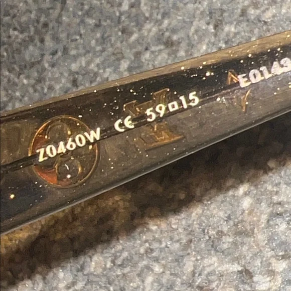 Authentic Louis Vuitton sunglasses - Picture 7 of 13